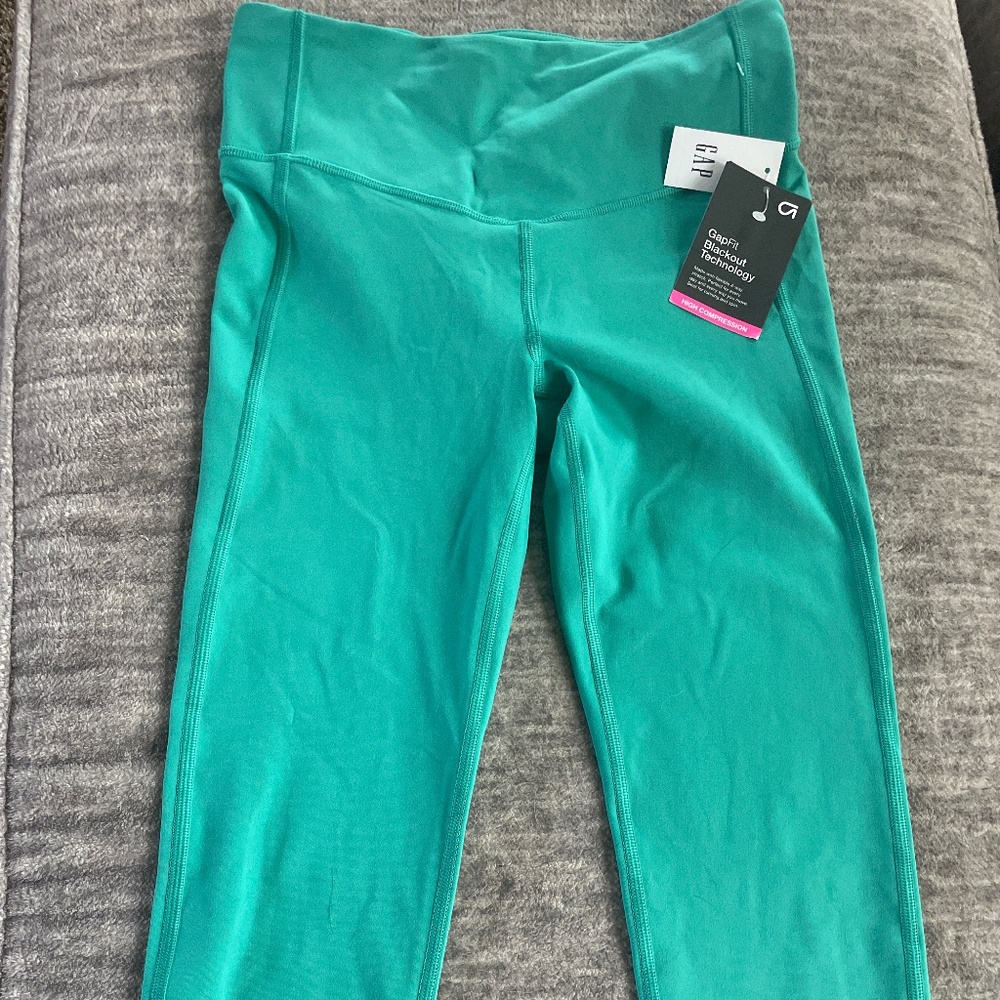 Gap high compression pants